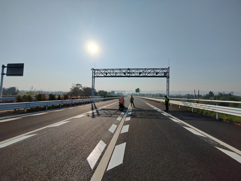 高速公路施工